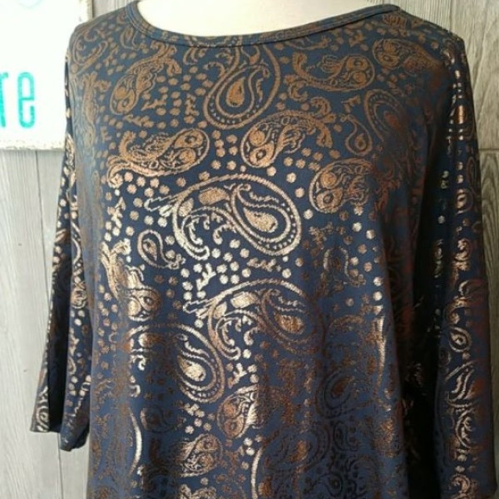 Elegant Collection LuLaRoe Irma